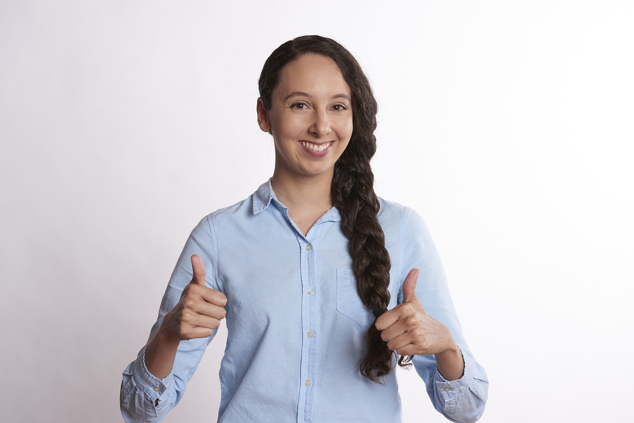 时尚焦点下的走光女现象及其反思